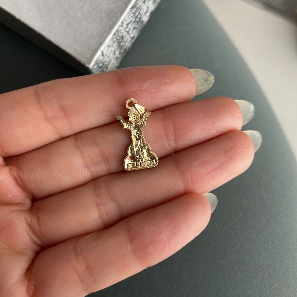 10k gold Christ pendant with silver - Picture 4 of 5